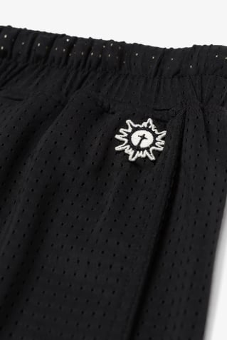 Essential Mesh Short